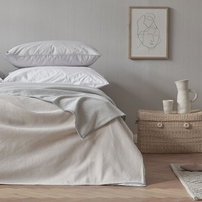Laussa Blanket in beige & off-white | Home & Living inspiration | URBANARA